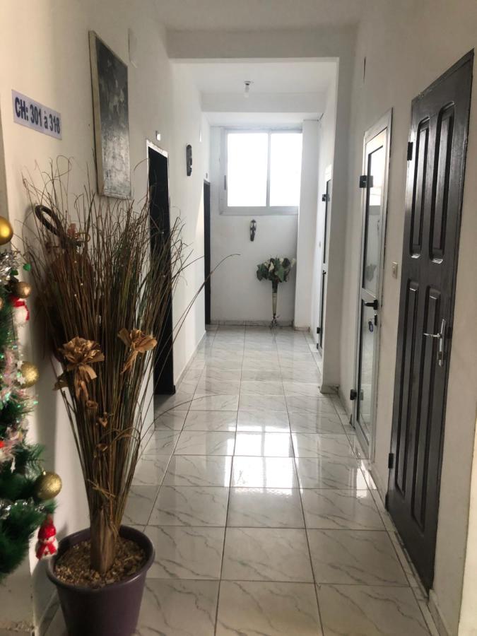 Hotel La Grace Криби Екстериор снимка