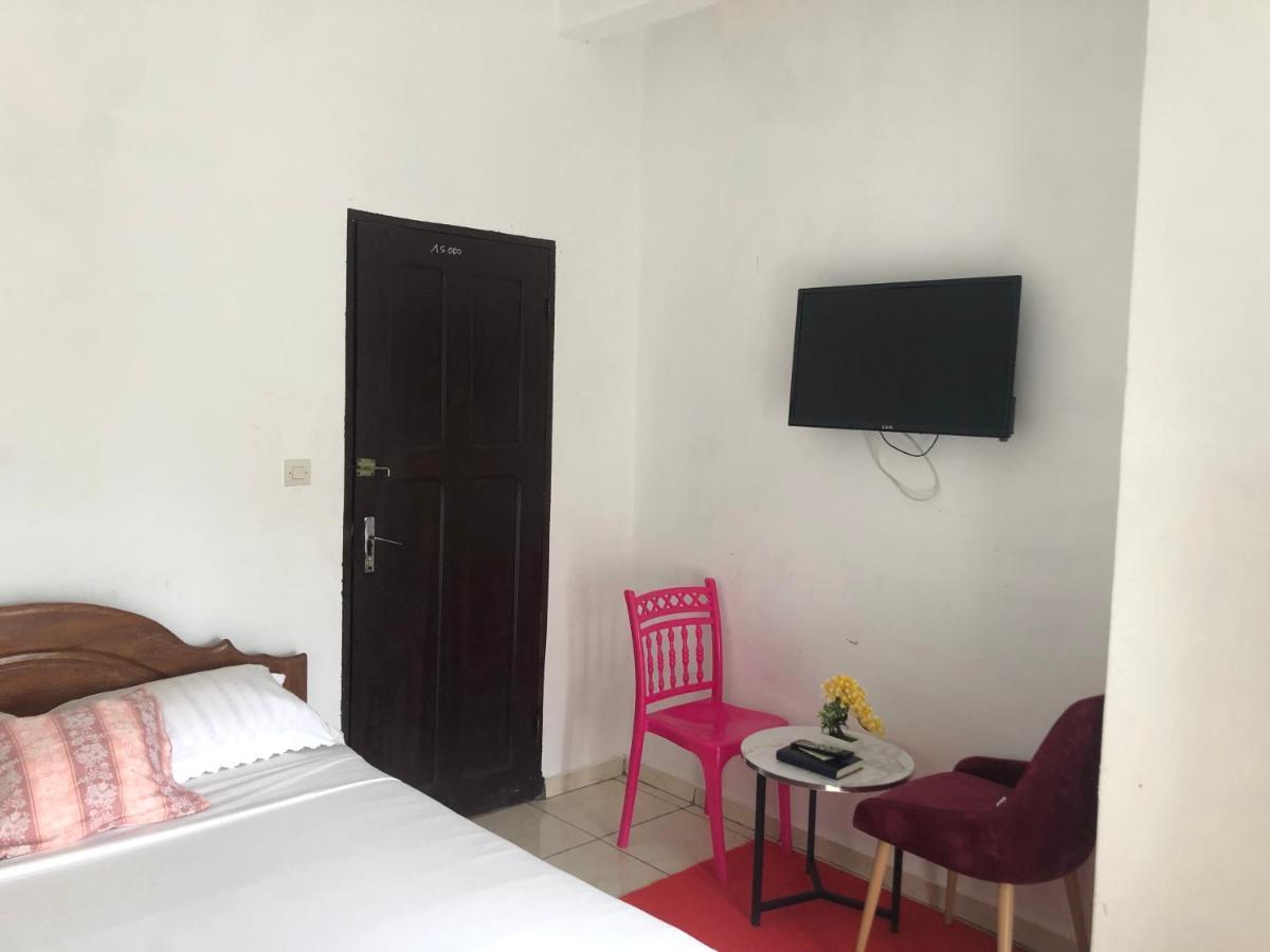 Hotel La Grace Криби Екстериор снимка