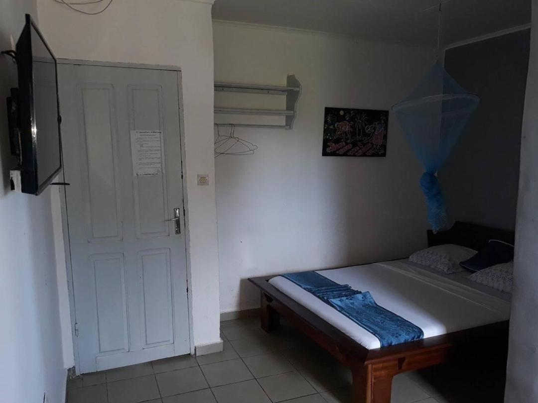 Hotel La Grace Криби Екстериор снимка